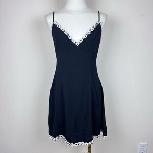 Nasty Gal Dress Womens Small Mini Floral Daisy Fit and Flare Retro Party Black